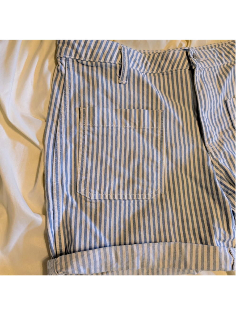 JAG Striped Patch Pocket Shorts Women’s Size 12 Blue White Coastal Nautical - Picture 3 of 9